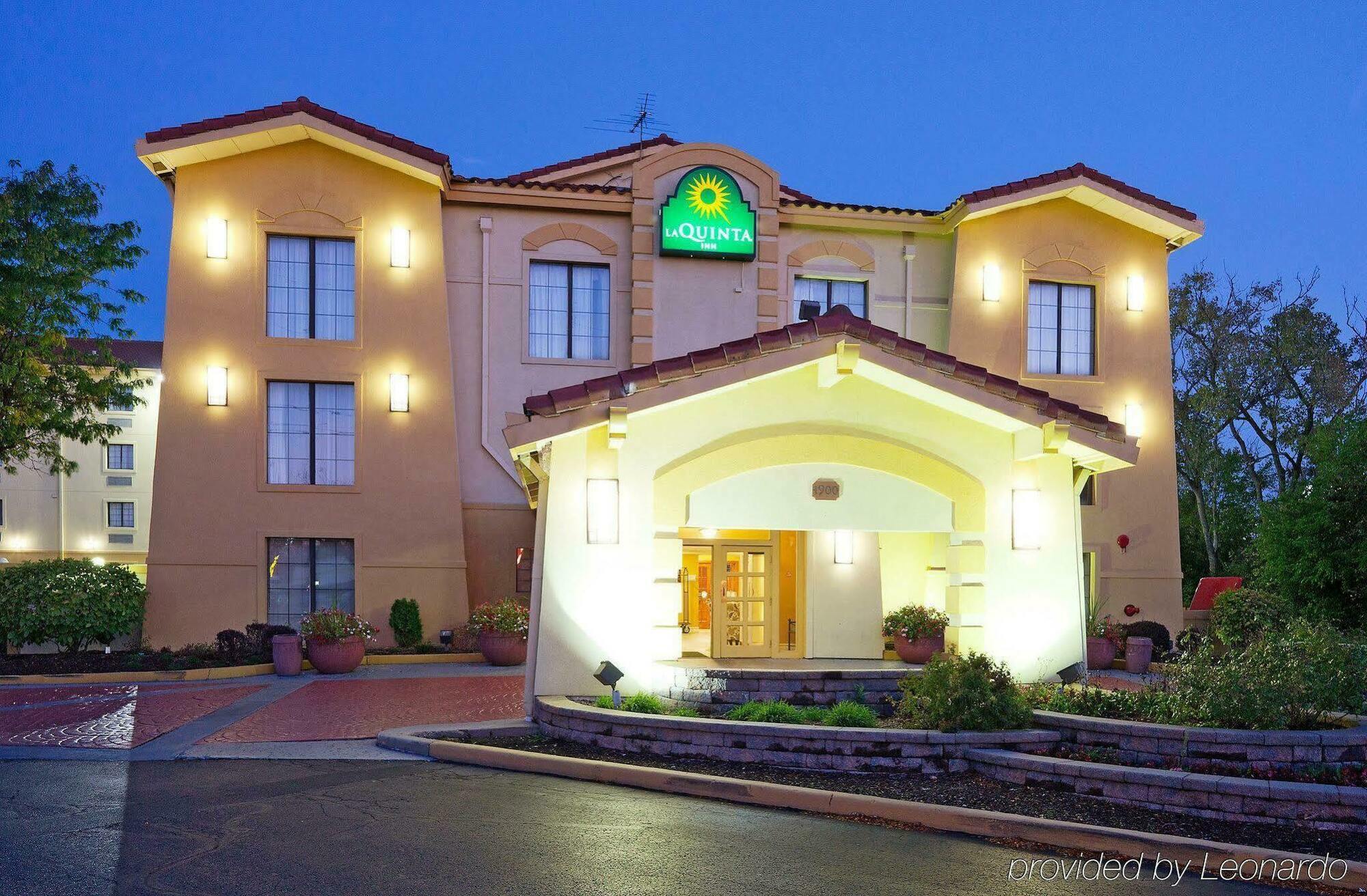 Chicago O'Hare Airport Otel Elk Grove Village Dış mekan fotoğraf